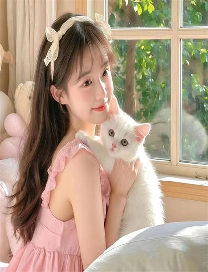 喜剧搞笑：VN.098周于希音乐的配乐艺术与情感渲染——传统与现代的对话